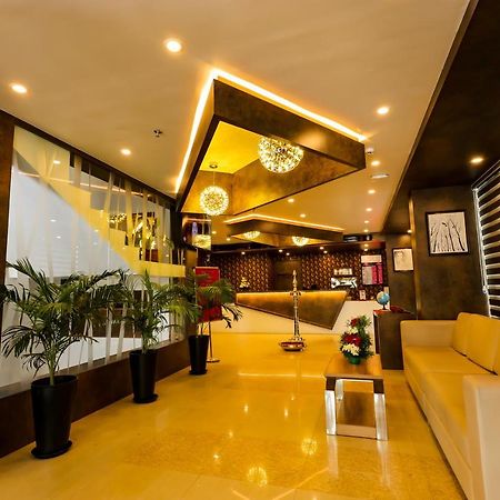 Dev Residency Hotell Thiruvananthapuram Eksteriør bilde