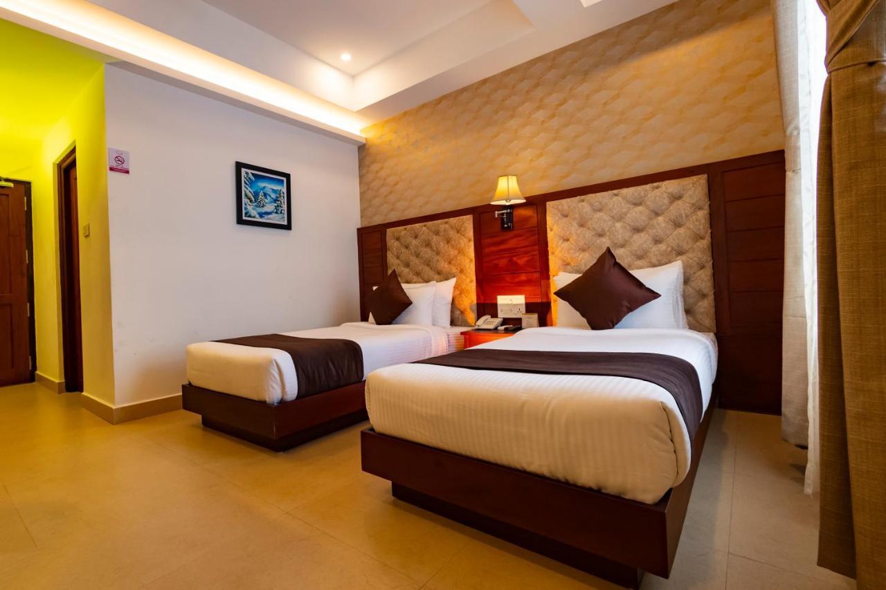 Dev Residency Hotell Thiruvananthapuram Eksteriør bilde