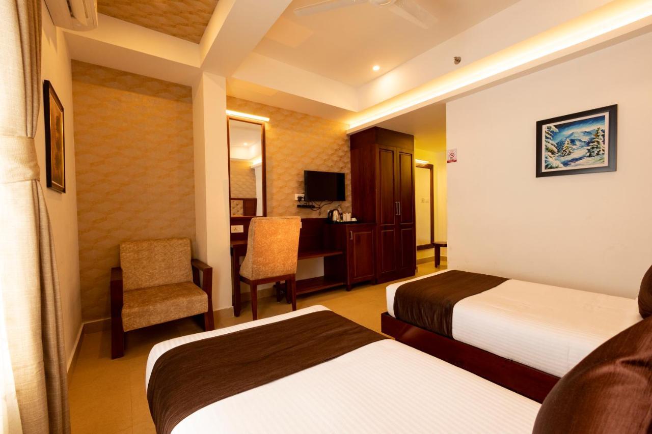 Dev Residency Hotell Thiruvananthapuram Eksteriør bilde