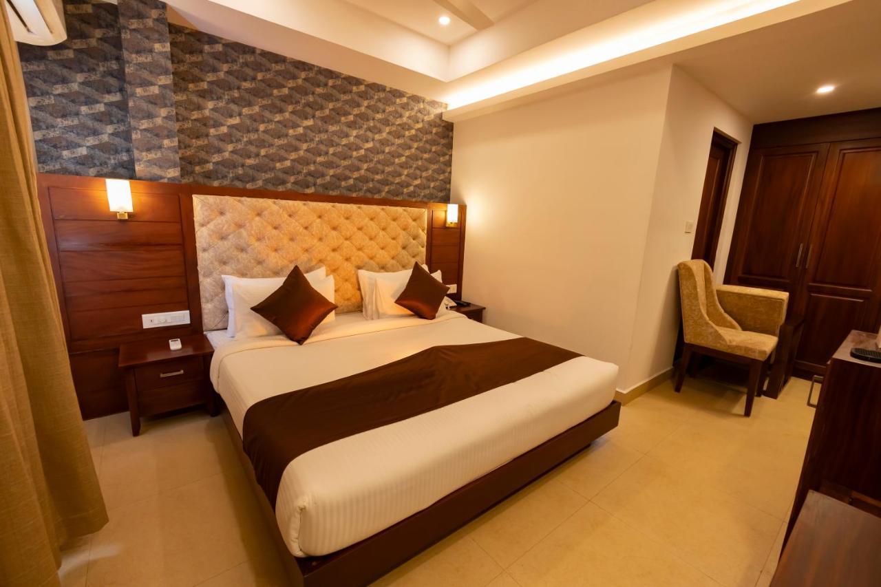 Dev Residency Hotell Thiruvananthapuram Eksteriør bilde